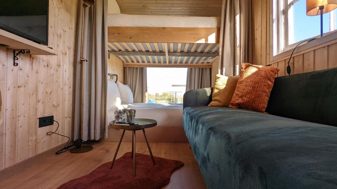 Crash'Nstay - N° 9 Sprang Extérieur photo